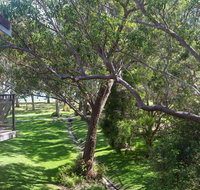 36 'Bay Parklands' 2 Gowrie Avenue - close to the water with pool  spa  tennis court - Tourism Bookings