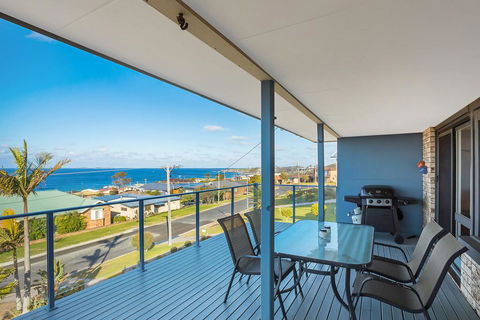 45 Hillside Cres Beach House - Events Australia 2