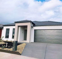 4Bed 2Bath Cozy Guesthouse in Tarneit - Events Australia