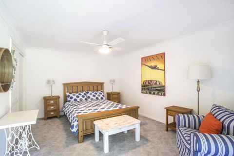 58 Seaview St - Summer Days - Events Australia 1