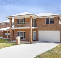 5B BENT STREET - LARGE HOUSE WITH DUCTED AIR CON WIFI  FOXTEL - Tourism Bookings