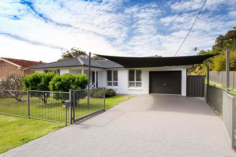 81 Horace St - WIFI And Air Conditioning - Events Australia 1