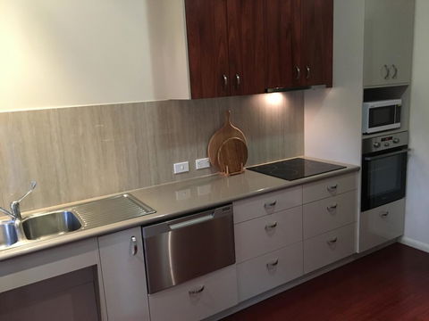 89 On Guy - Events Australia 1