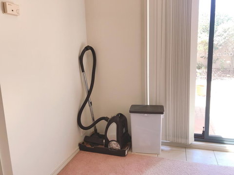 A Clean Private Room, Bruce - Events Australia 1