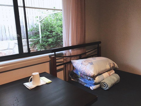 A Clean Private Room, Bruce - Events Australia 0