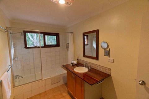 A Grape Escape - Events Australia 1