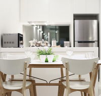 A Modern 2BR Apt Near Federation Square