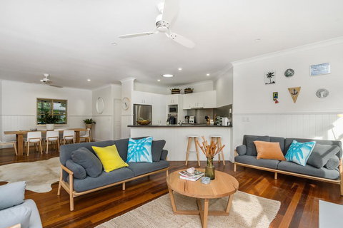 A PERFECT STAY - Barefoot Lane - Beach House - Events Australia 0