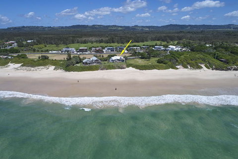 A PERFECT STAY - Belongil On The Beach - Events Australia 3