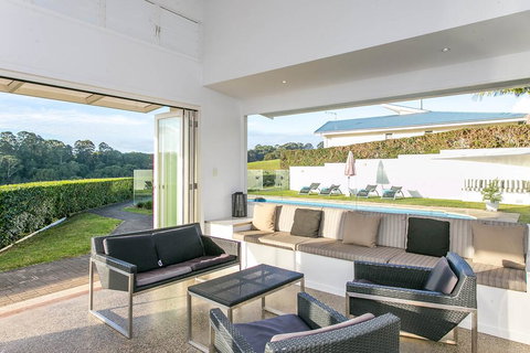 A PERFECT STAY - Byron's Brae - Events Australia 1