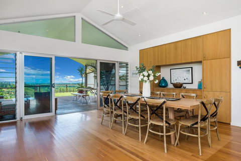 A PERFECT STAY - Serene Myocum - Events Australia 2