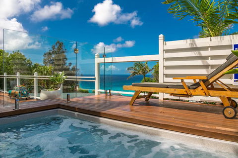 A PERFECT STAY - The Palms At Byron - Views Over Wategos Beach - Accommodation Europe 2