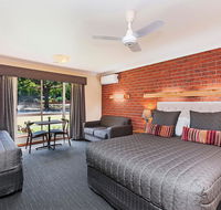 AAt 28 Goldsmith Motel - Tourism Bookings