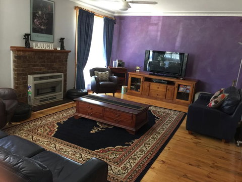 Abode33 - Accommodation Europe 0