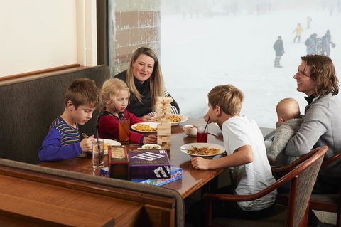 Abom Hotel - Events Australia 3