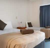 Accommodation on Denham - Tourism Bookings