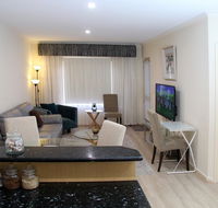 ADELAIDE CBD APARTMENT - 3BR 2BATH  CARPARK - Accommodation Europe
