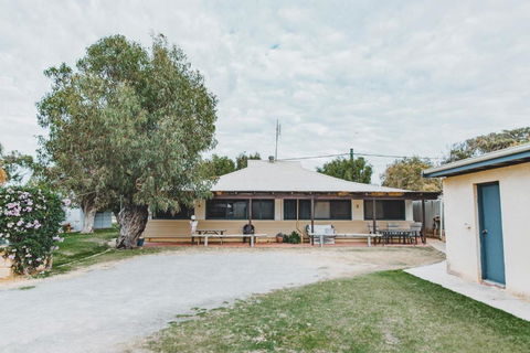 Dongara Hotel Motel - Tourism Bookings 1