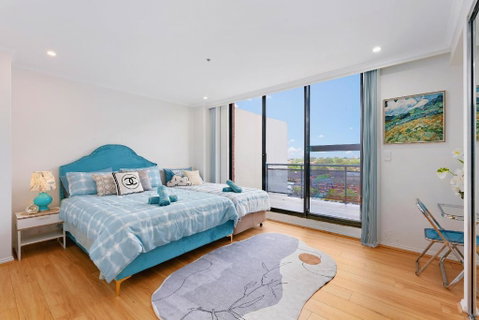 Epic CBD City View 3BR Penthouse Walk To Station&shopping Centre - Tourism Bookings 3