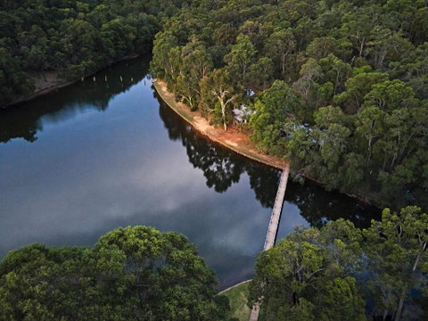 Evedon Lakeside Retreat - Tourism Bookings 0