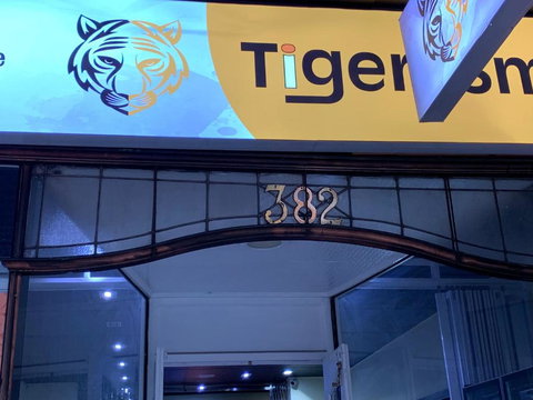 Gold Glow Inn - Events Australia 1