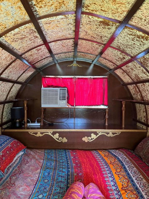 Gertrude Gypsy Wagon River Heads - Events Australia 2