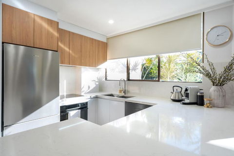 Getaway On Surf - Ground Floor Apartment - Family Friendly 100m From The Beach - Events Australia 1