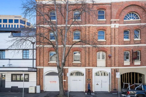 Gibson Mill Waterfront Warehouse Apartment - 103 - Events Australia 1