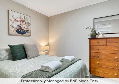 Glenmore Lodge - CBD Location, Hidden Gem - Events Australia 0