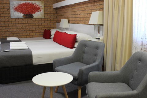 Golden Harvest Motor Inn Moree - Tourism Bookings 0