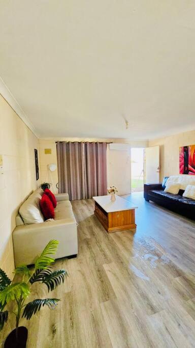 Golden Patch Retreat, Kalgoorlie - Tourism Bookings 1