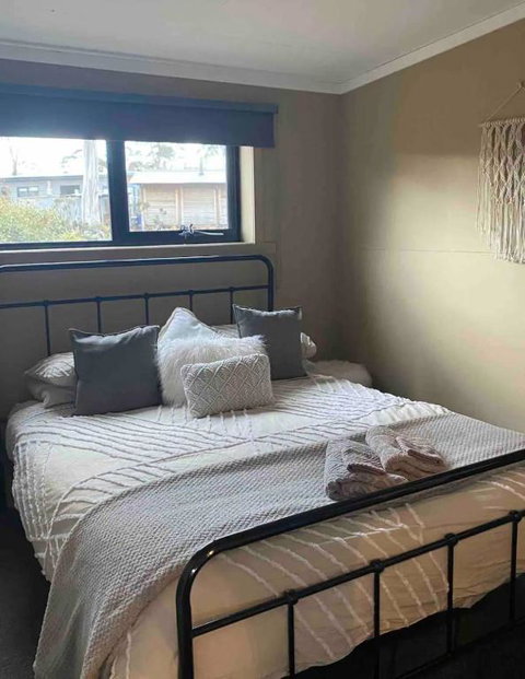 Great Lakes Wilderness Three Bedroom Home - Events Australia 2