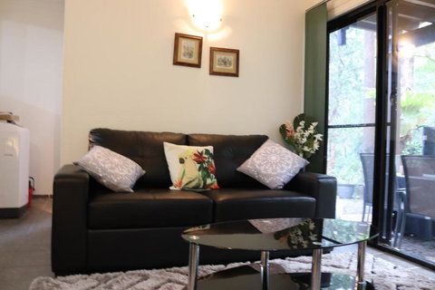 GREEN TREES CHALET Australia Zoo Close By - Tourism Bookings 4