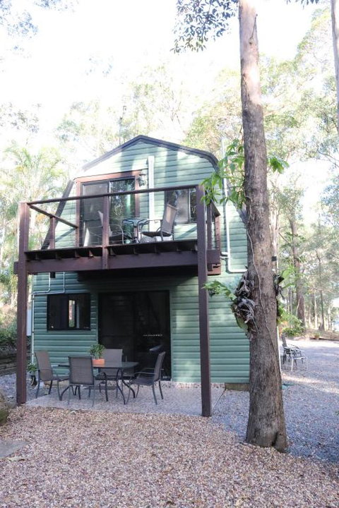 GREEN TREES CHALET Australia Zoo Close By - Tourism Bookings 1