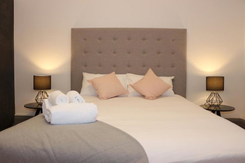 Guildford Hotel - Tourism Bookings 2