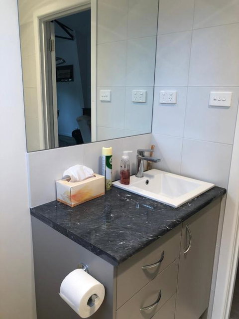 Gully Getaway - Tourism Bookings 3