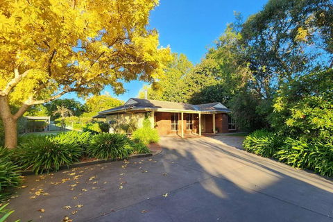 Hahndorf Home, Walk To Main St, Sleeps 8 - Accommodation Europe 0