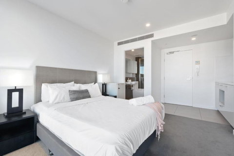 Hearty Milton Apartments - Events Australia 2