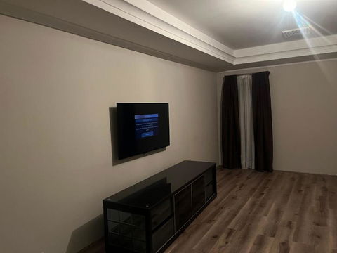 Holiday Home To Remember - Events Australia 0