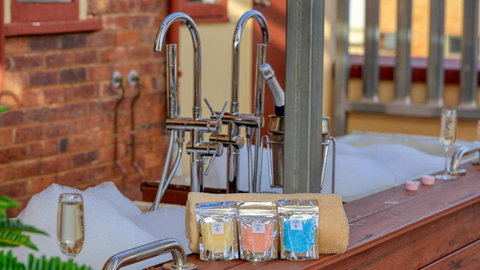 Hotel Corones - Events Australia 3