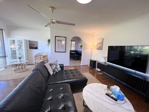 Humble & Homely - Events Australia 0