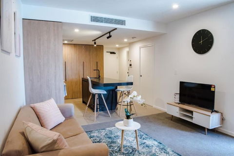 Ideal Cozy 1BR For Your Urban Escape In Gabba - Tourism Bookings 0