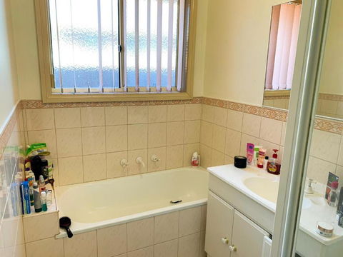 In The Heart Of Epping Shared House - Events Australia 2