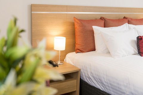 Adelaide Royal Coach - Accommodation Europe 2