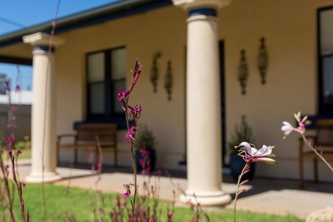 Agnes Cottage Bed & Breakfast - Events Australia 3