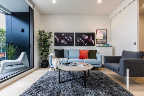 Air Conditioned One Bedroom With Pool Close To CBD - Events Australia 0
