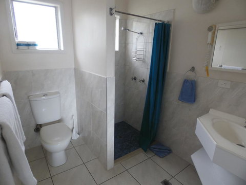 Airlie Court Units - Events Australia 2