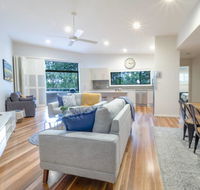 Ait Shona - Happy Place. Apt 10 Haven on the Park - Events Australia
