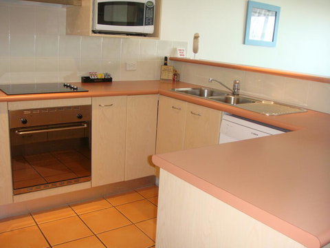 Alex Seaside Resort - Events Australia 1