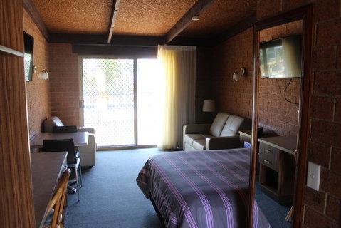 Alexandra Motor Inn - Victoria Aus - Events Australia 1